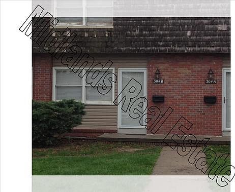 1st image of 410 Chateau Dr APT B