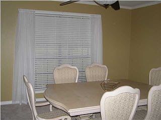4th image of 9508 Acorn Ln