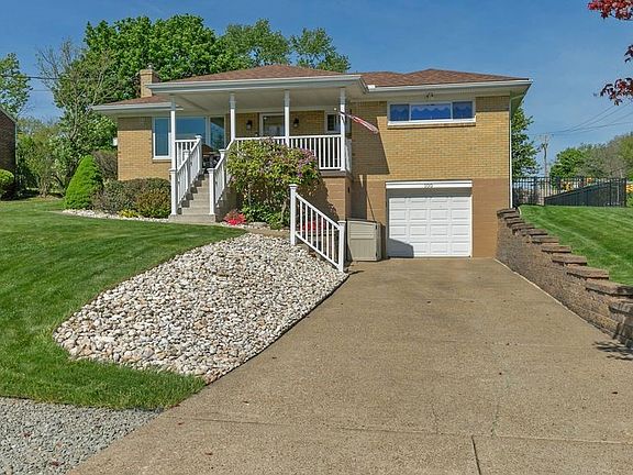 3rd image of 100 Maria Ln