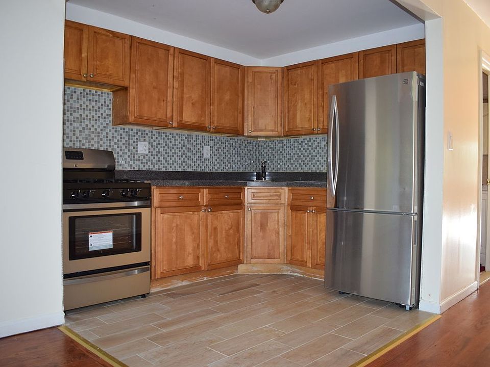 1st image of 328 E 29th St APT 1