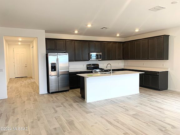 4th image of 17619 S Grassland Way