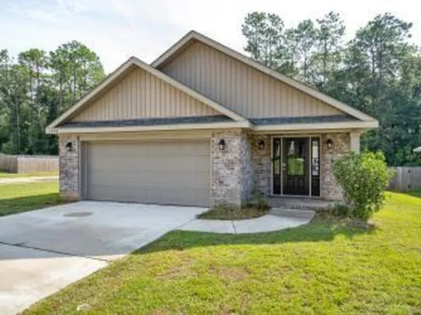 1230 Forest Glen Dr W, Mobile, AL 36618