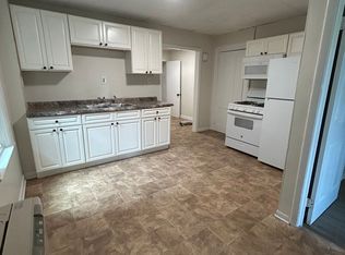 305 23rd St, Watervliet, NY 12189