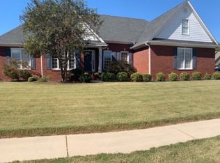 4912 Bridgehampton Rd SE, Owens Cross Roads, AL 35763