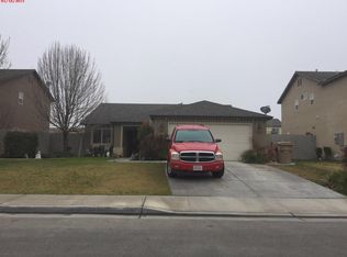 308 Alysheba Dr, Bakersfield, CA 93307