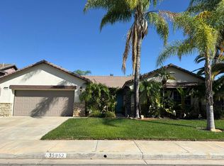35952 Rhone Ln, Winchester, CA 92596