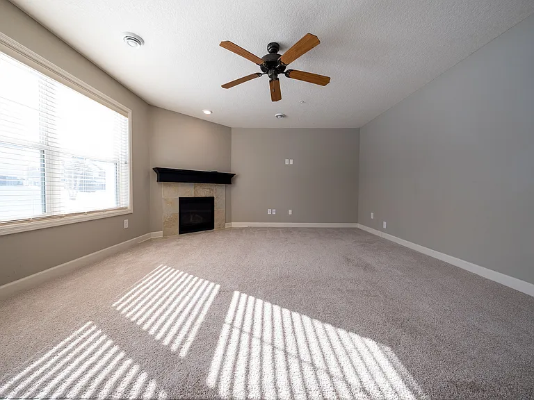 3261 Lakewood Trl — Photo 8