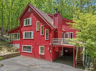 1149 Kensington Dr, East Stroudsburg, PA
