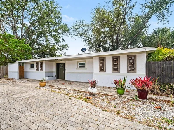 2746 Hibiscus St, Sarasota, FL 34239