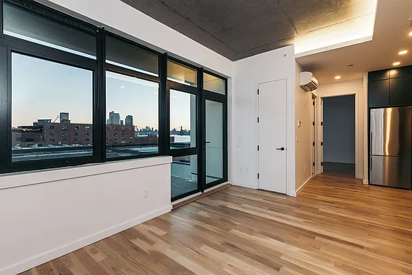 Rented by Nooklyn NYC LLC | media 129