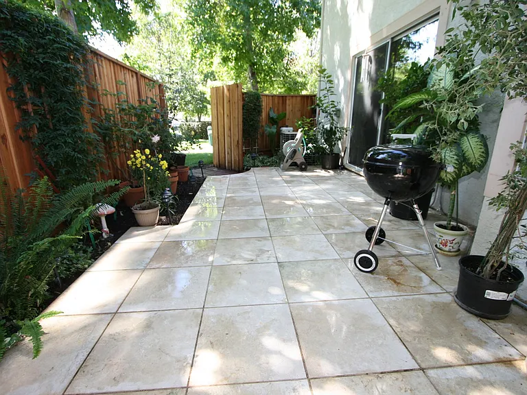 1242 Monte Dr — Photo 14