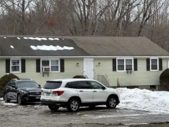 13 Mansfield City Rd APT A, Storrs Mansfield, CT 06268