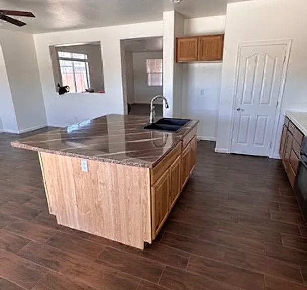 5819 E Badlands Ln — Photo 7