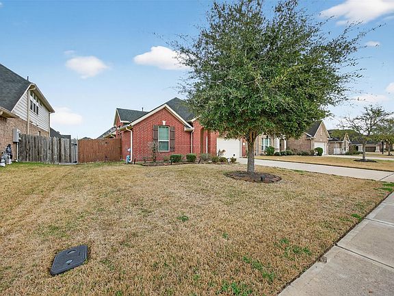 5th image of 2009 Scissor Tail Rd