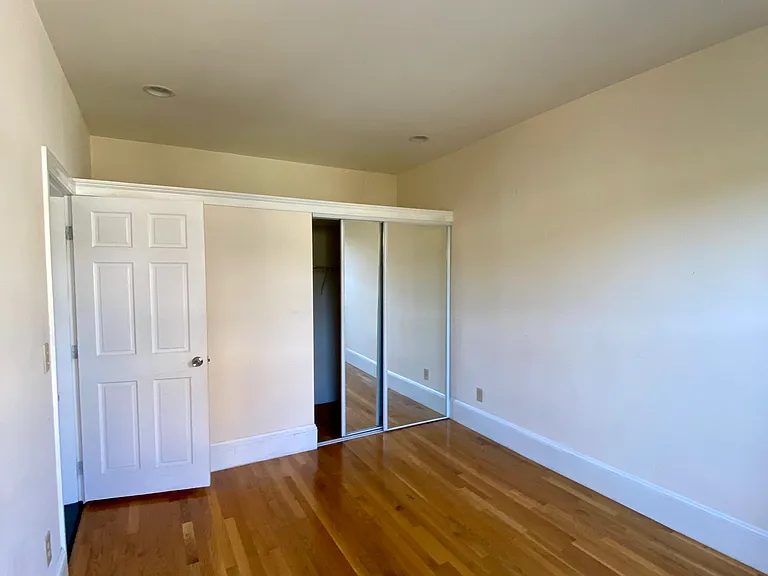 22 Hemenway St #1 — Photo 7