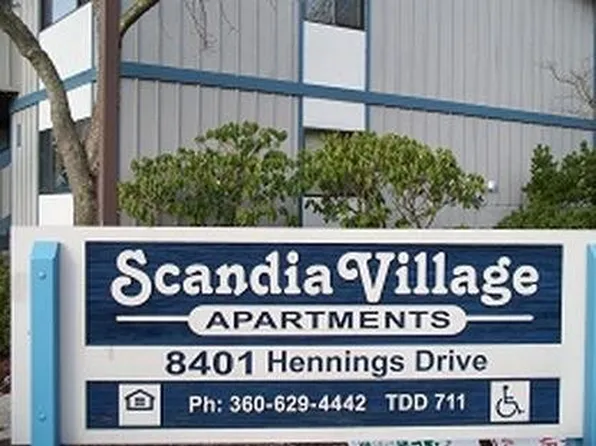 8401 Henning Dr #8401, Camano Island, WA 98282