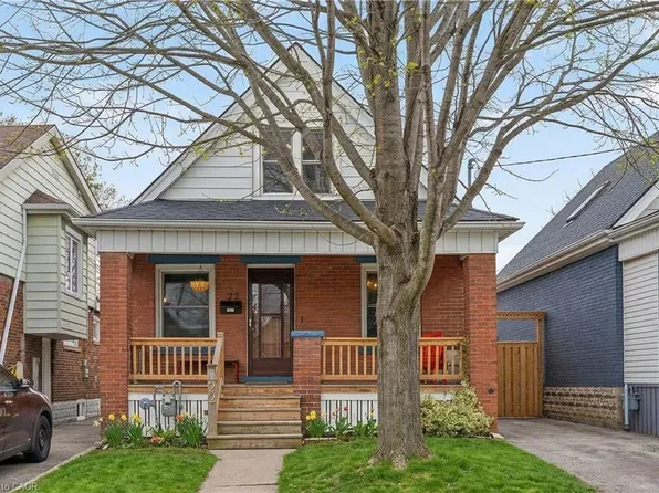 22 Cope St, Hamilton, ON L8H 5A9