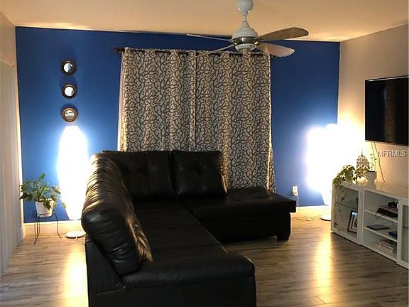 3rd image of 4133 Napa Ct
