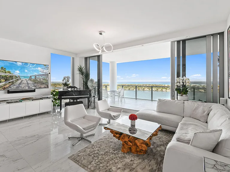 1 Water Club Way #Penthouse 2204 — Photo 11
