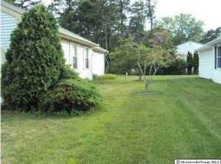 116 Sunset Rd, Whiting, NJ 08759