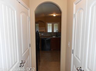 621 Johnnys Cv, Leeds, AL 35094