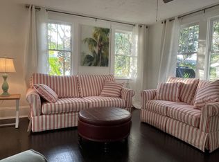 2530 Loma Linda St, Sarasota, FL 34239