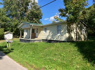 795 Slate Lick Rd, Berea, KY 40403