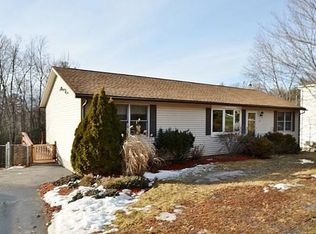 357 Baldwin Dr, Leominster, MA 01453