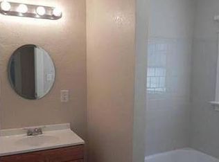 780 E 52nd Pl, Los Angeles, CA 90011