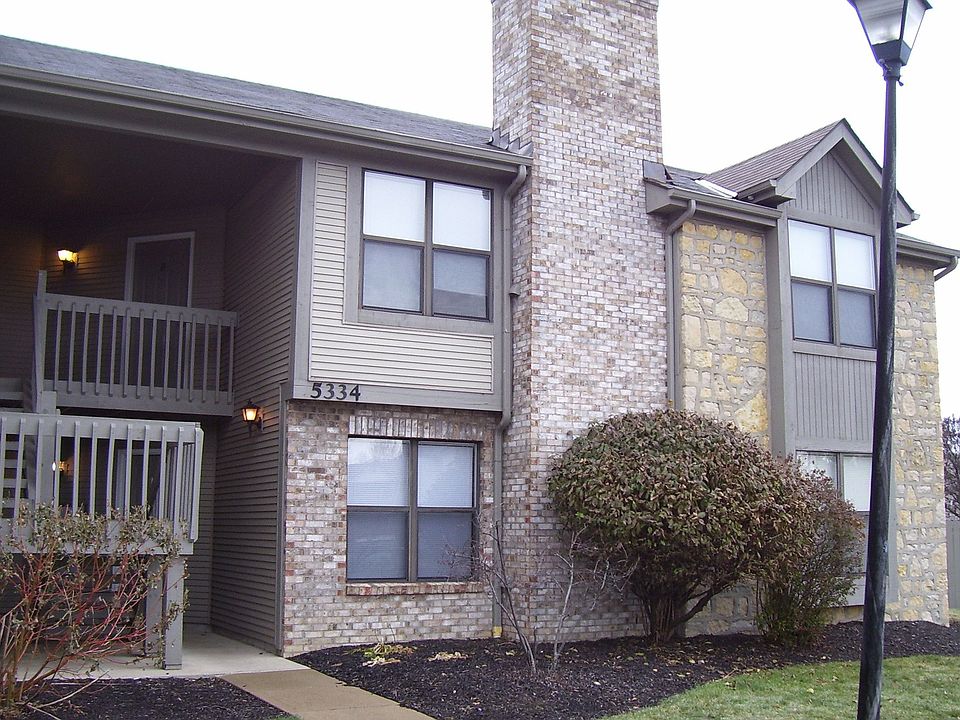 Lower Level unit Front