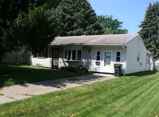 2426 N Nevada Ave, Davenport, IA 52804
