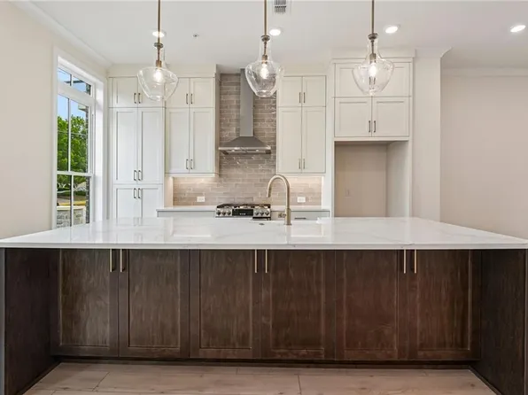 220 Midnight Oak Run #2, Alpharetta, GA 30009