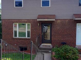205 Walker Dr, Dunbar, WV