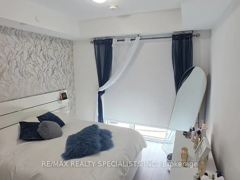 412 Silver Maple Rd #206 — Photo 10