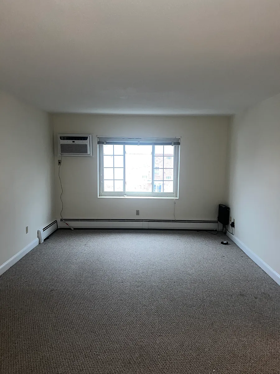Building Photo - 11 Allen St #U3