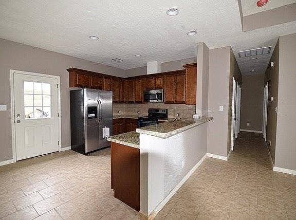 4th image of 803 Boston Ave Unit A