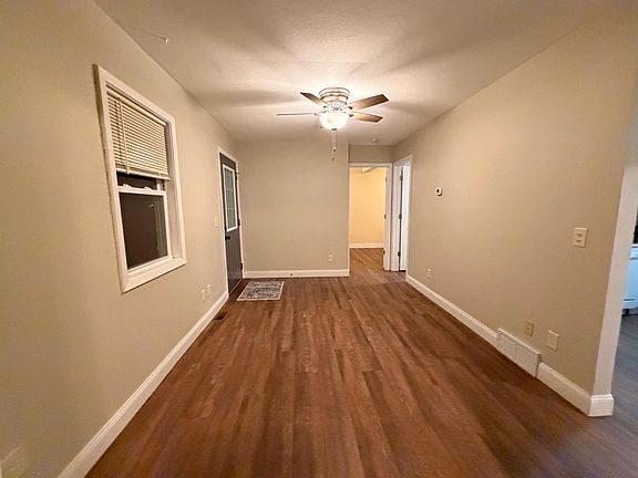 3rd image of 404 S 2nd St