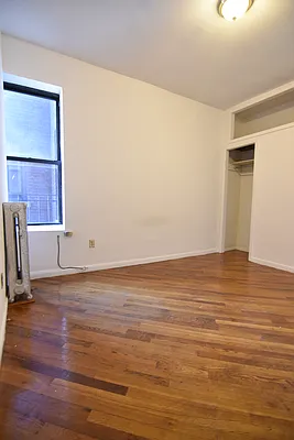 Rented by A P Realty Group NY LTD | media 7