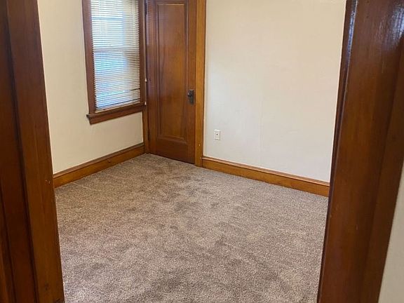 5th image of 4619 N 42nd St #10679106