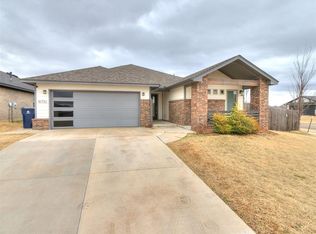 18700 Tortuga Dr, Edmond, OK 73012