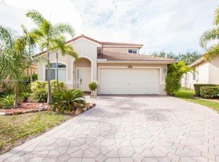 5053 Woodfield Way, Coconut Creek, FL 33073
