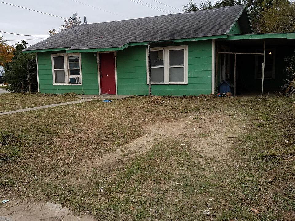 244 Fount st Front
