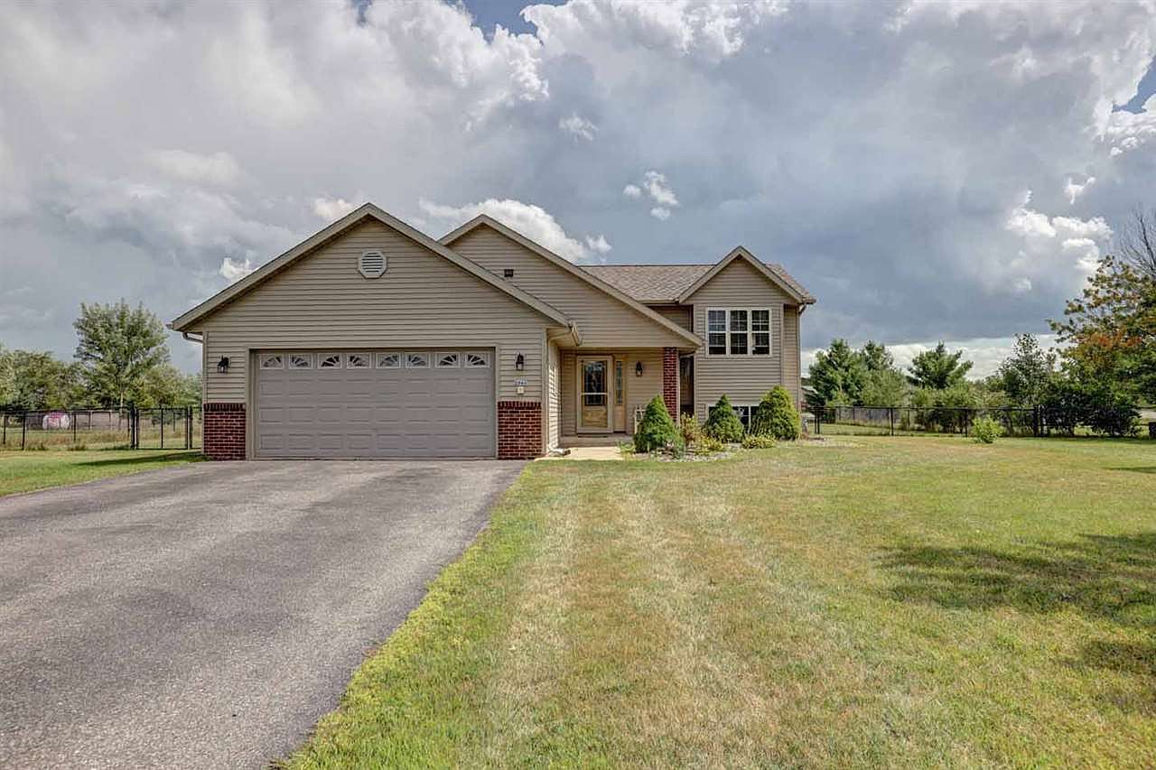 2046 Gary Lee Dr, Kronenwetter, WI 54455 Zillow