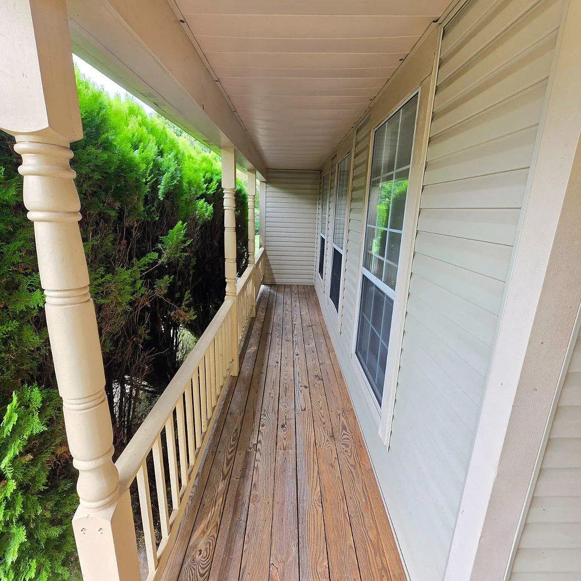 3 bed, 3.5 bath, 3260 sqft, $3,100 — Photo 3