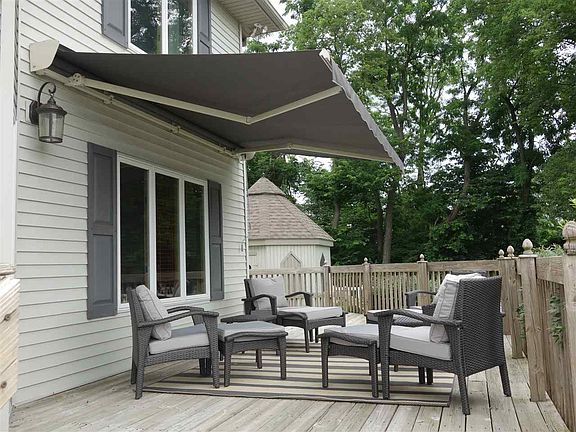 5th image of 1226 E Brookview Ct