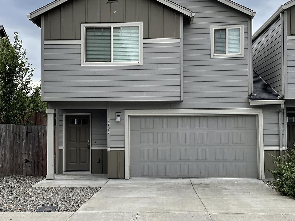 1st image of 5908 NE 71st Ct #1
