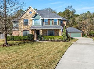 1007 Commons Waterway Dr, Huffman, TX 77336