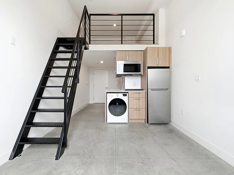 Step Designer Studio Community Living — Photo 80