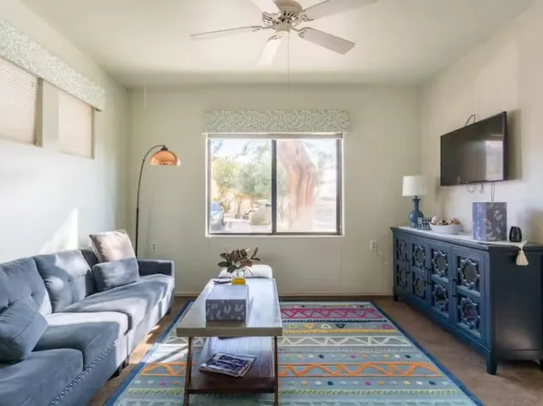 2550 E River Rd, Tucson, AZ