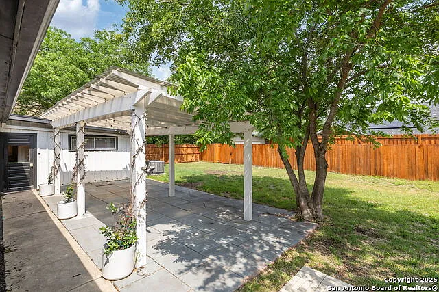 315 Ridgehaven Pl — Photo 37